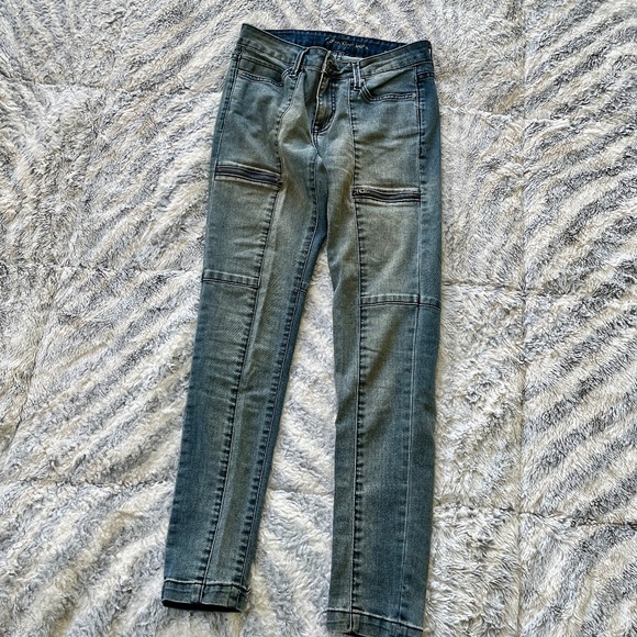 Calvin Klein Jeans Skinny - Picture 3 of 6